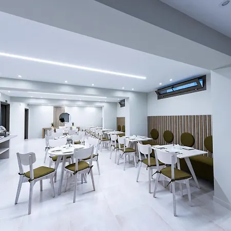 Ammos Luxury Aparthotel *