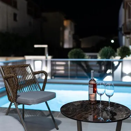 Ammos Luxury 4* Vrasná