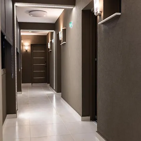 Ammos Luxury Lägenhetshotell Vrasná