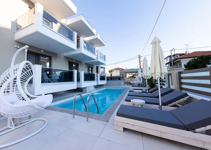 Ammos Luxury Apartahotel Vrasná